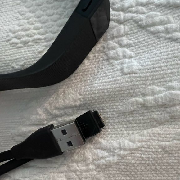 FitBit - Picture 2 of 5